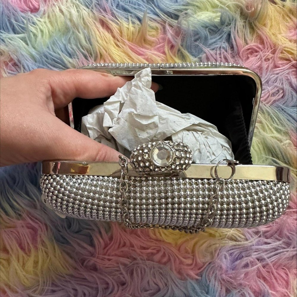 PRIMA DONNA SILVER CLUTCH BAG‎ - Picture 6 of 6